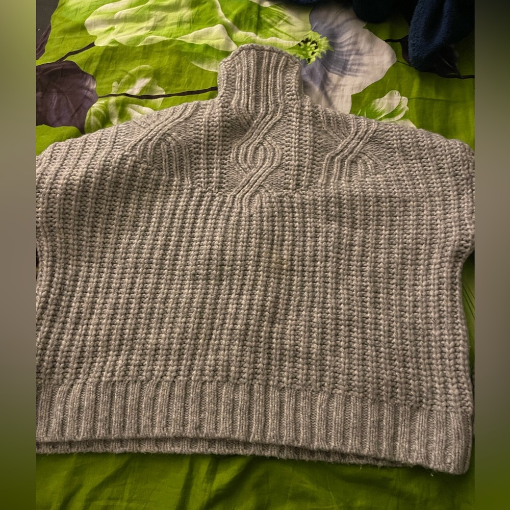 Warm and cozy sweater for women .. small size
